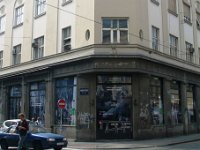 Kavana »Medulić«, ugao Medulićeve i Ilice B